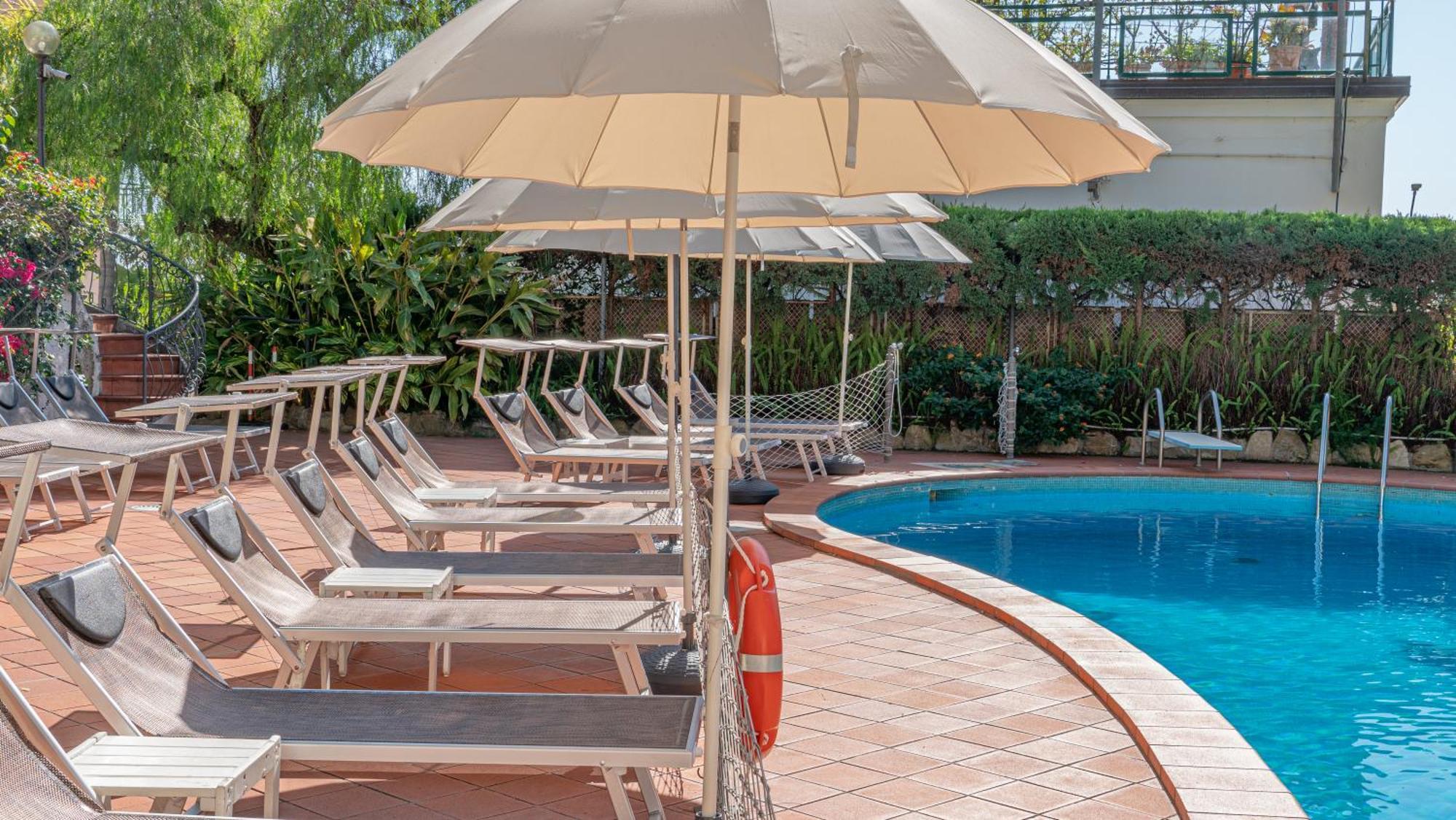 Bobby Executive Hotel Sanremo Exterior photo