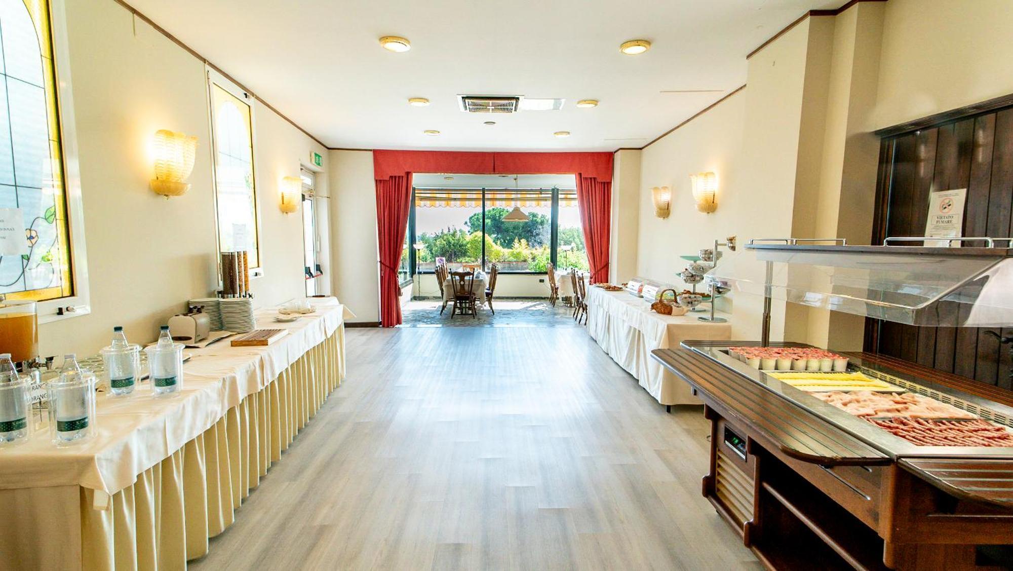 Bobby Executive Hotel Sanremo Exterior photo