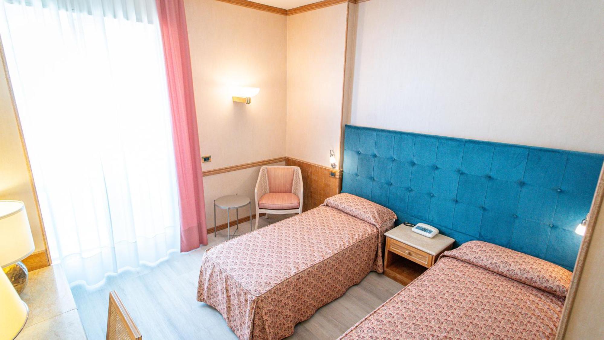 Bobby Executive Hotel Sanremo Exterior photo